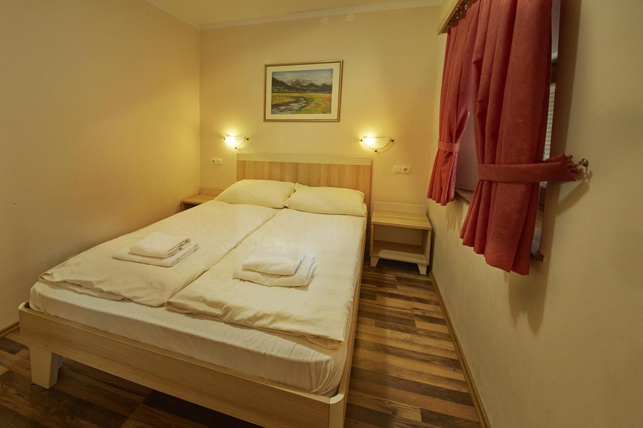 Rute Hotel And Apartments Кранська Гора Екстер'єр фото
